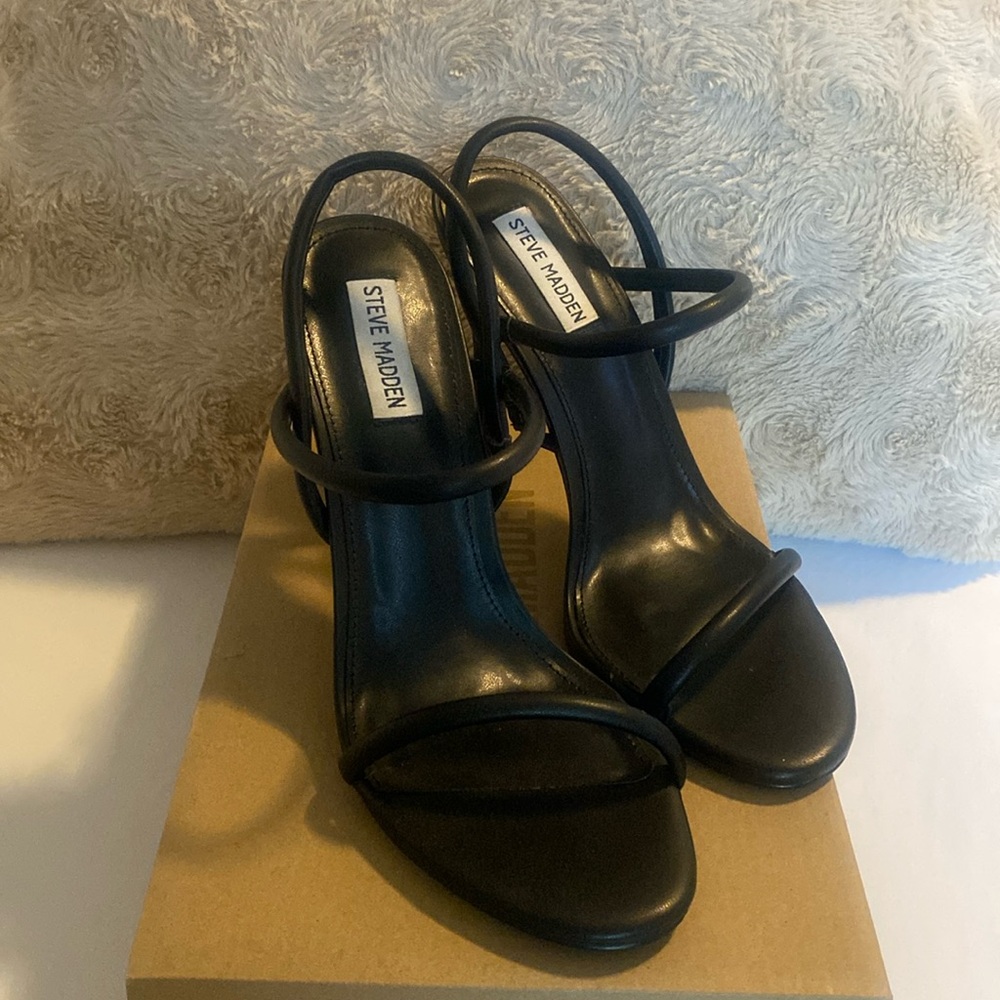 Steve Madden Carolena heels